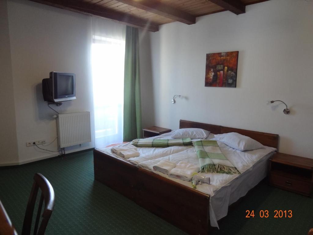 Hotel Alpenhof Pansion Slavske Pokoj fotografie