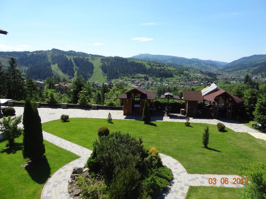 Hotel Alpenhof Pansion Slavske Exteriér fotografie